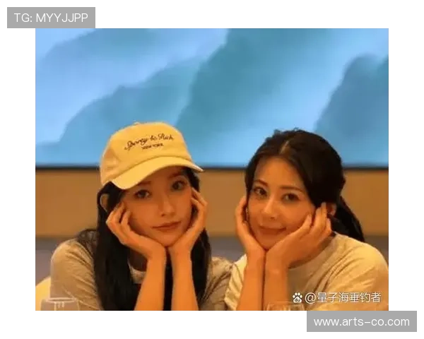 古力家里那茶几上的零食摆得比他开局还凶猛，连解说都看懵了